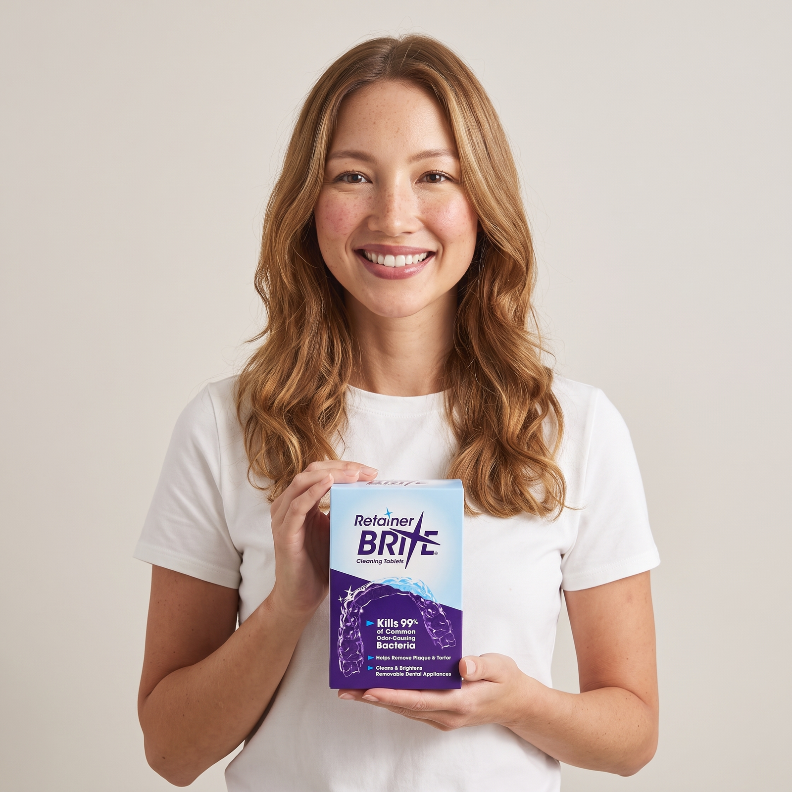 Retainer Brite box in hand