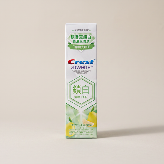 Crest 3D White WhiteLock pomelo white tea toothpaste 120g, studio